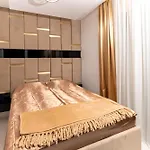 Luxury Matos Estate By Tourist Adria Group 디클로
