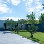Luxury Matos Estate By Tourist Adria Group * 디클로
