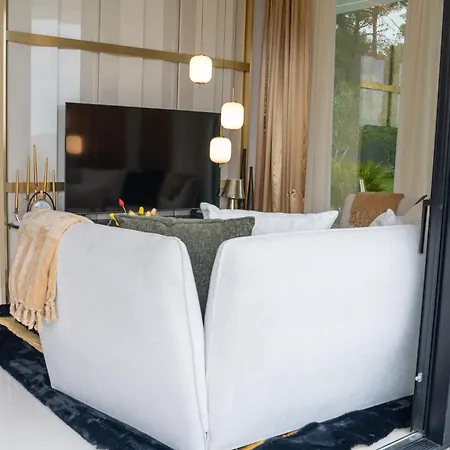 Вілла Luxury Matos Estate By Tourist Adria Group